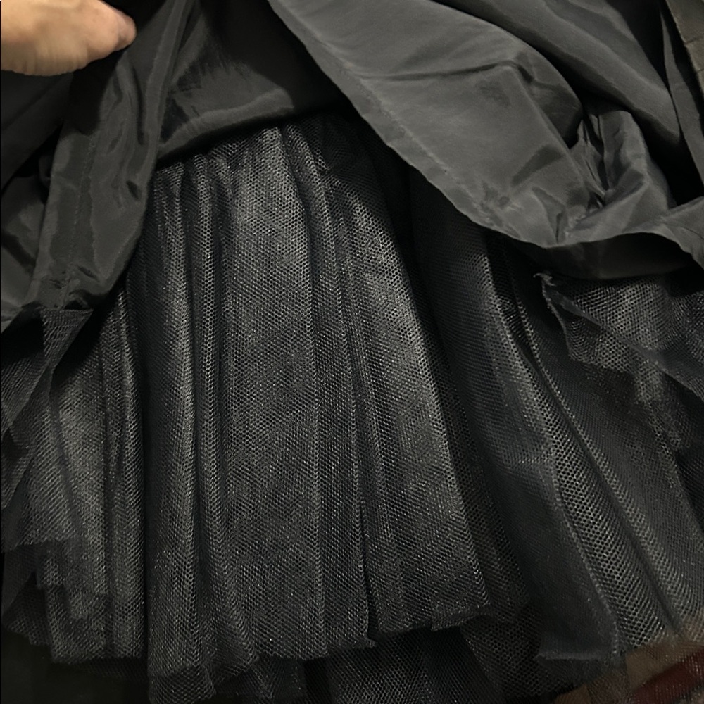 Anne Klein Asymmetrical Black formal skirt - full length - Picture 6 of 7